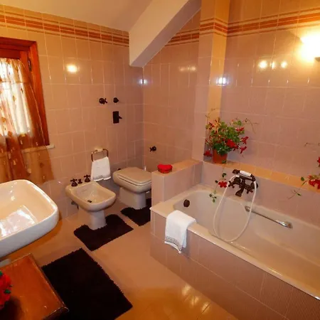 Rosella Bed & Breakfast